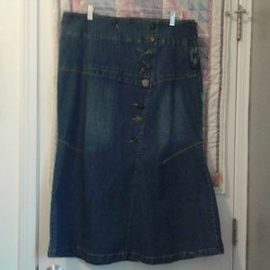 Denim skirt